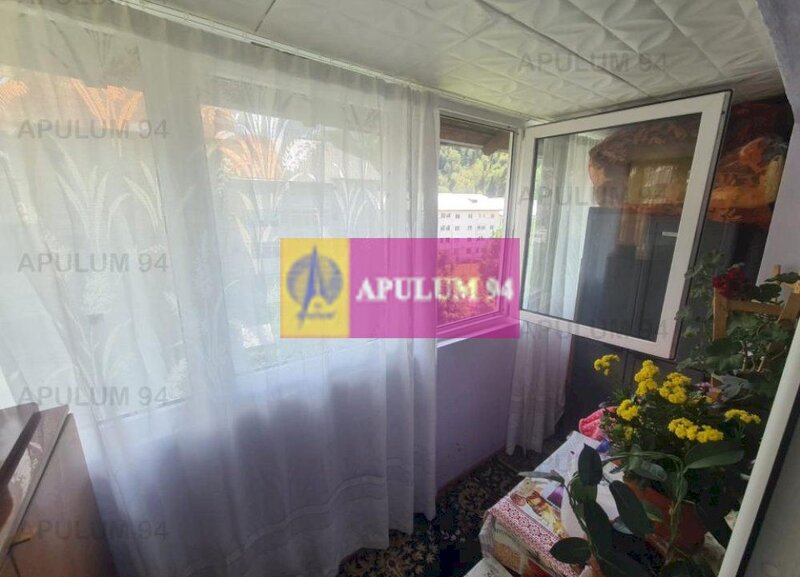 Apartament cu 2 camere de vanzare in Azuga